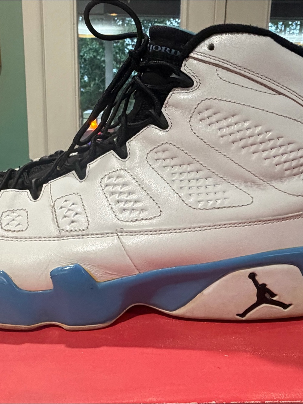 Air Jordan White & Blue Retro Basketball Shoe Size 14. - Picture 1 of 10